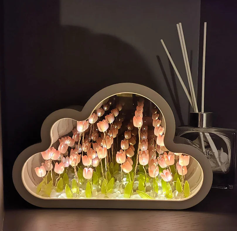 Cloud Tulip Mirror Lamp - RIT VITAL DEMO STORE